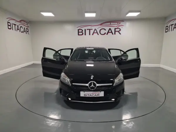 Mercedes-Benz A 180 d Urban 17