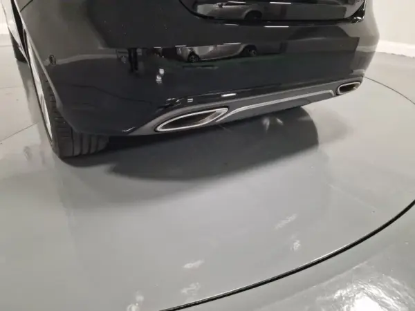 Mercedes-Benz A 180 d Urban 23