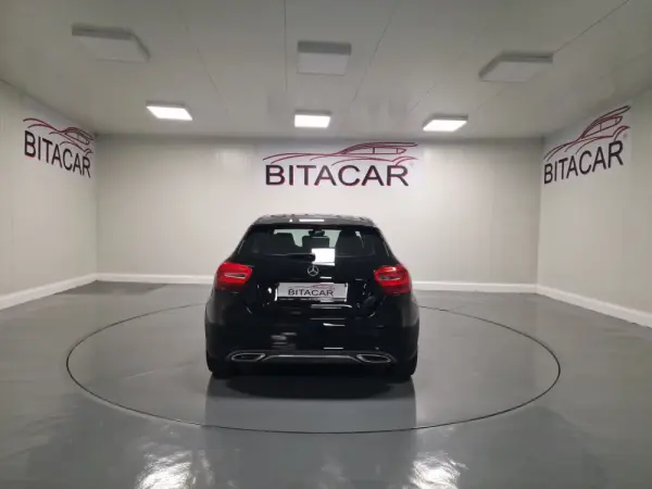 Mercedes-Benz A 180 d Urban 26