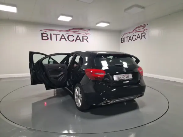 Mercedes-Benz A 180 d Urban 33