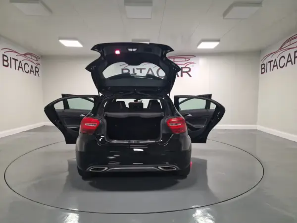 Mercedes-Benz A 180 d Urban 39