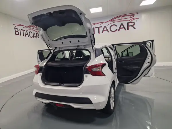 Nissan Micra 1.0 IG-T N CONNECTA 28