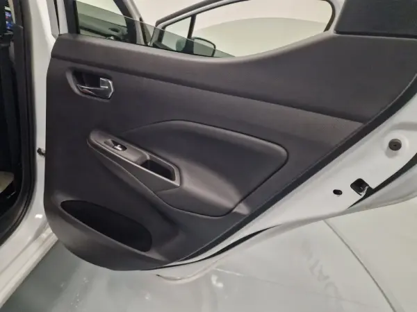 Nissan Micra 1.0 IG-T N CONNECTA 34