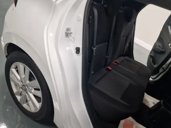 Nissan Micra 1.0 IG-T N CONNECTA 36