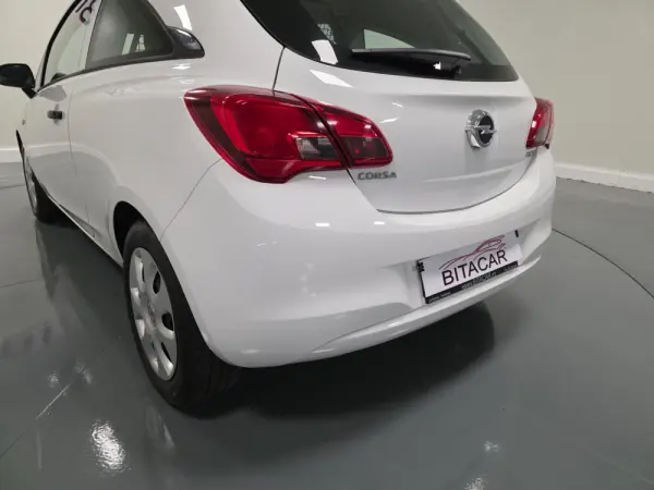 Opel Corsa 1.3 CDTI VAN IVA DEDUTÍVEL 19
