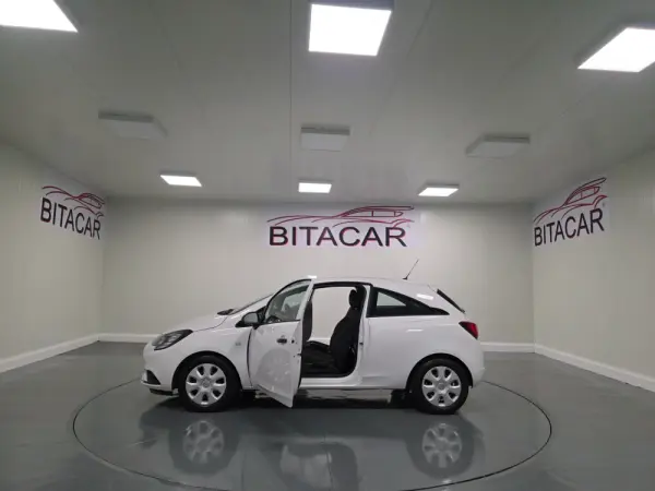 Opel Corsa 1.3 CDTI VAN IVA DEDUTÍVEL 32
