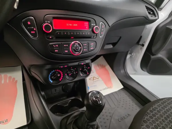 Opel Corsa 1.3 CDTI VAN IVA DEDUTÍVEL 68