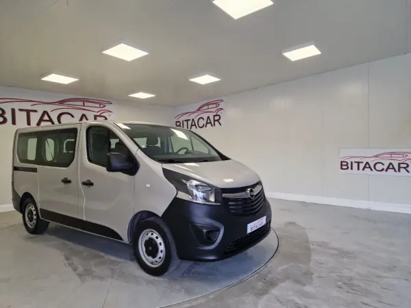 Opel Vivaro COMBI 1.6 CDTI L1H1 APENAS 28.000KMS 58€ IUC 2