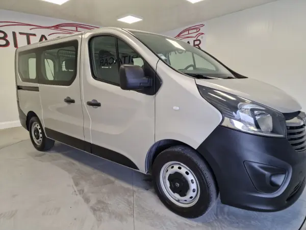Opel Vivaro COMBI 1.6 CDTI L1H1 APENAS 28.000KMS 58€ IUC 4