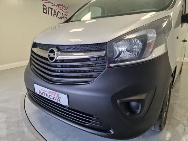 Opel Vivaro COMBI 1.6 CDTI L1H1 APENAS 28.000KMS 58€ IUC 10
