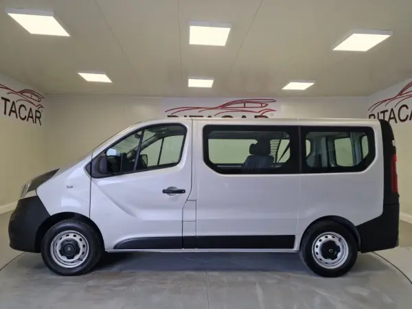 Opel Vivaro COMBI 1.6 CDTI L1H1 APENAS 28.000KMS 58€ IUC 13