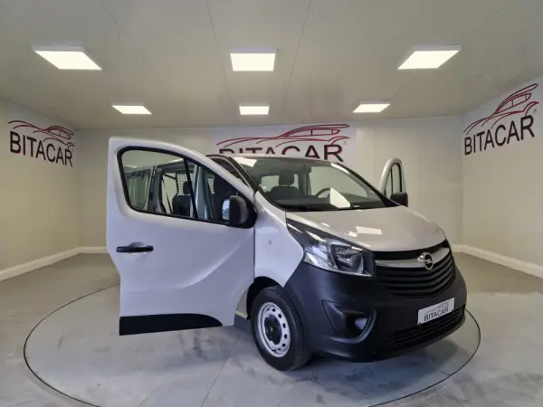 Opel Vivaro COMBI 1.6 CDTI L1H1 APENAS 28.000KMS 58€ IUC 17