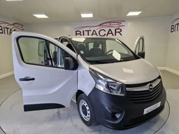 Opel Vivaro COMBI 1.6 CDTI L1H1 APENAS 28.000KMS 58€ IUC 19
