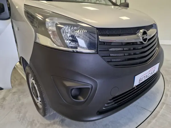 Opel Vivaro COMBI 1.6 CDTI L1H1 APENAS 28.000KMS 58€ IUC 22