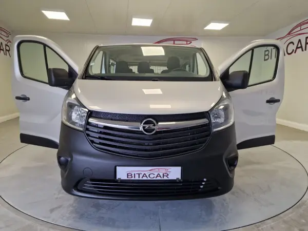 Opel Vivaro COMBI 1.6 CDTI L1H1 APENAS 28.000KMS 58€ IUC 24