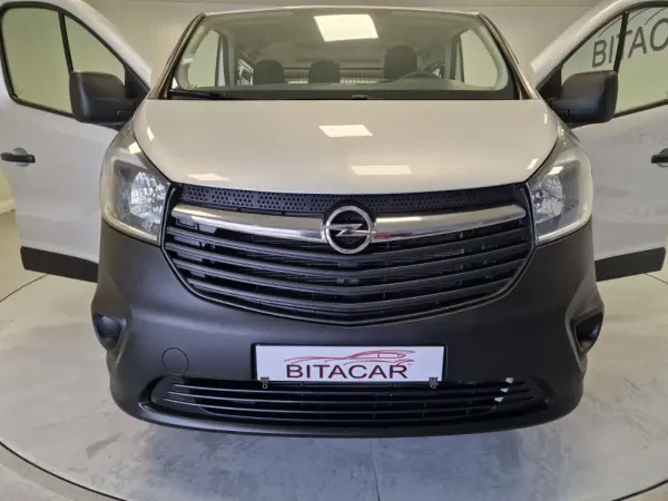 Opel Vivaro COMBI 1.6 CDTI L1H1 APENAS 28.000KMS 58€ IUC 27