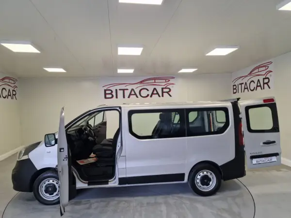 Opel Vivaro COMBI 1.6 CDTI L1H1 APENAS 28.000KMS 58€ IUC 29