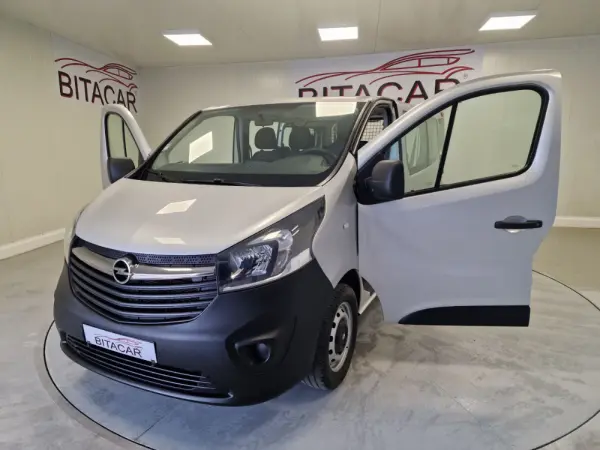 Opel Vivaro COMBI 1.6 CDTI L1H1 APENAS 28.000KMS 58€ IUC 30