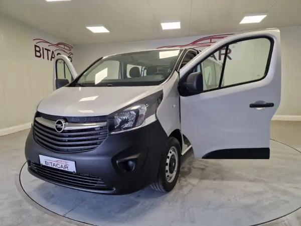 Opel Vivaro COMBI 1.6 CDTI L1H1 APENAS 28.000KMS 58€ IUC 31