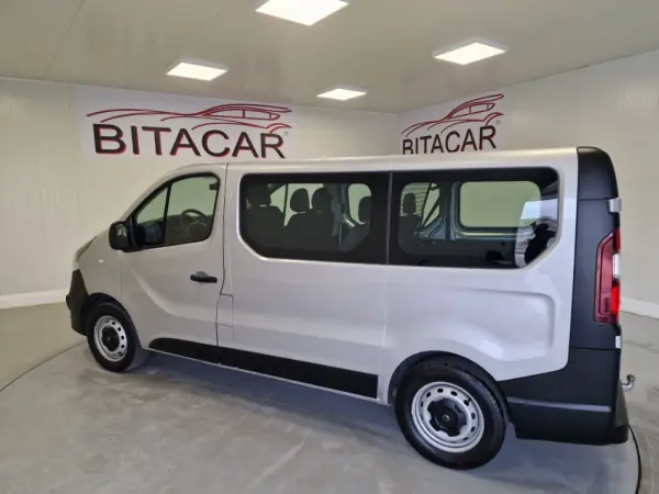 Opel Vivaro COMBI 1.6 CDTI L1H1 APENAS 28.000KMS 58€ IUC 34