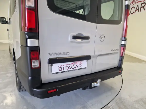 Opel Vivaro COMBI 1.6 CDTI L1H1 APENAS 28.000KMS 58€ IUC 36