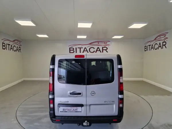 Opel Vivaro COMBI 1.6 CDTI L1H1 APENAS 28.000KMS 58€ IUC 38
