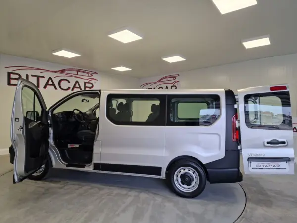 Opel Vivaro COMBI 1.6 CDTI L1H1 APENAS 28.000KMS 58€ IUC 47
