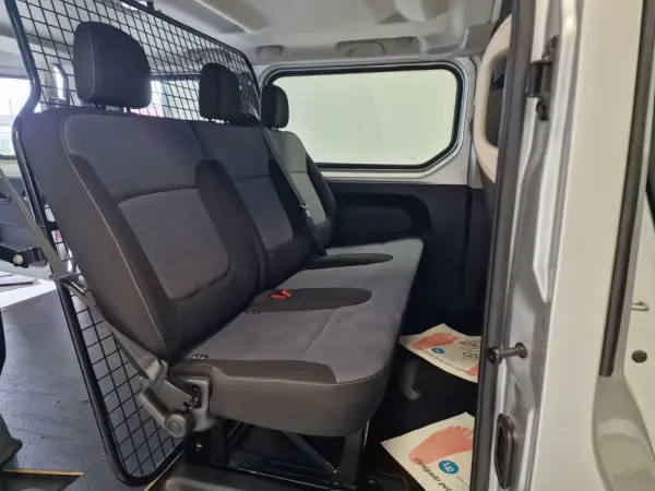 Opel Vivaro COMBI 1.6 CDTI L1H1 APENAS 28.000KMS 58€ IUC 55