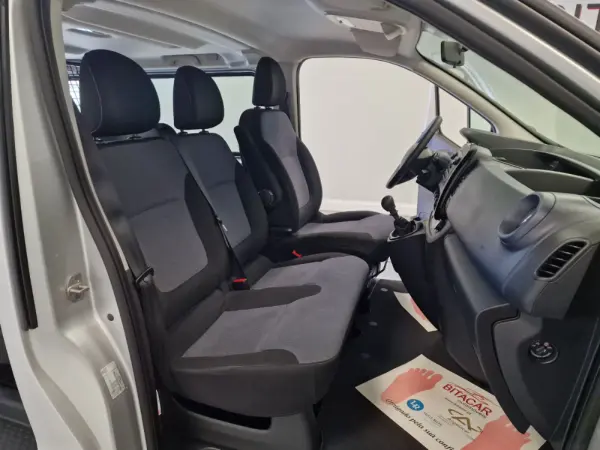 Opel Vivaro COMBI 1.6 CDTI L1H1 APENAS 28.000KMS 58€ IUC 61