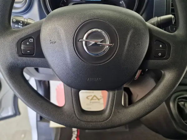 Opel Vivaro COMBI 1.6 CDTI L1H1 APENAS 28.000KMS 58€ IUC 82