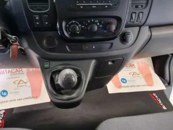 Opel Vivaro COMBI 1.6 CDTI L1H1 APENAS 28.000KMS 58€ IUC 89