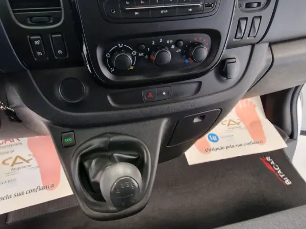 Opel Vivaro COMBI 1.6 CDTI L1H1 APENAS 28.000KMS 58€ IUC 90