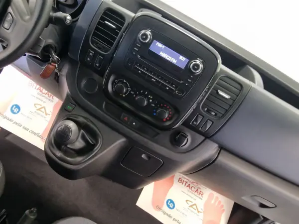 Opel Vivaro COMBI 1.6 CDTI L1H1 APENAS 28.000KMS 58€ IUC 93