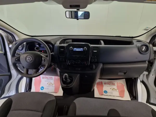 Opel Vivaro COMBI 1.6 CDTI L1H1 APENAS 28.000KMS 58€ IUC 98