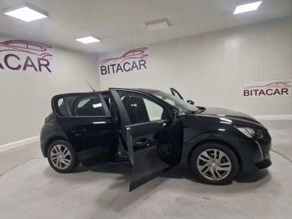 Peugeot 208 1.5 BLUEHDI 100CV ACTIVE 18