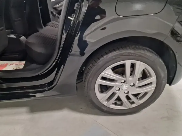 Peugeot 208 1.5 BLUEHDI 100CV ACTIVE 42