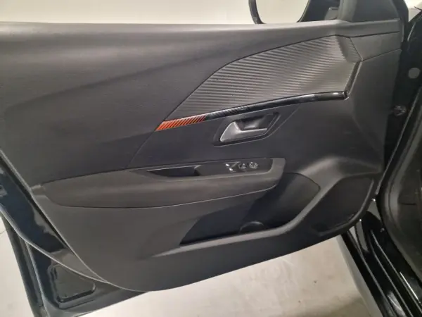 Peugeot 208 1.5 BLUEHDI 100CV ACTIVE 61