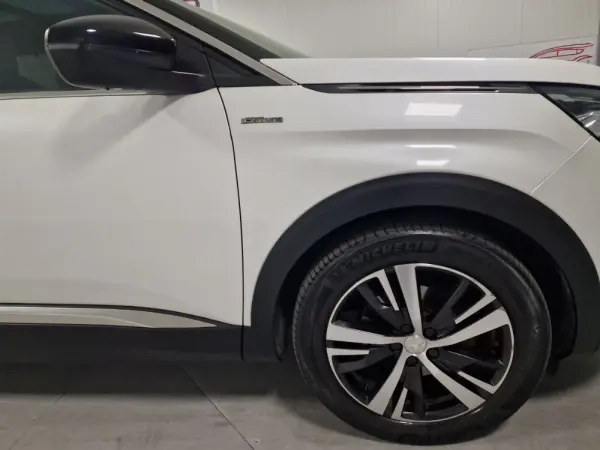 Peugeot 5008 1.6 BLUEHDI 120CV GTLINE TETO DE ABRIR 4