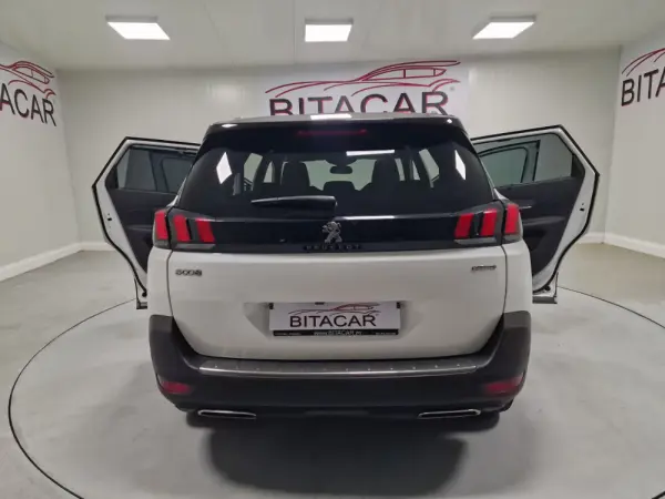 Peugeot 5008 1.6 BLUEHDI 120CV GTLINE TETO DE ABRIR 37