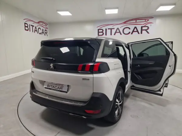 Peugeot 5008 1.6 BLUEHDI 120CV GTLINE TETO DE ABRIR 42