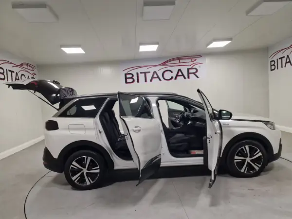 Peugeot 5008 1.6 BLUEHDI 120CV GTLINE TETO DE ABRIR 43