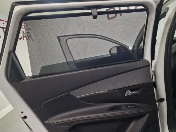 Peugeot 5008 1.6 BLUEHDI 120CV GTLINE TETO DE ABRIR 46