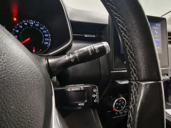 Renault Clio 1.5 Blue dCi Intens 48