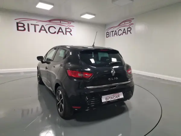 Renault Clio 1.5 DCI LIMITED GPS 19