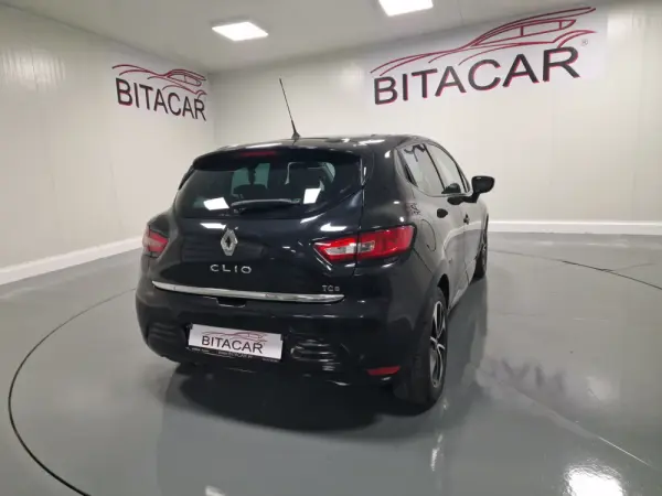 Renault Clio 1.5 DCI LIMITED GPS 31