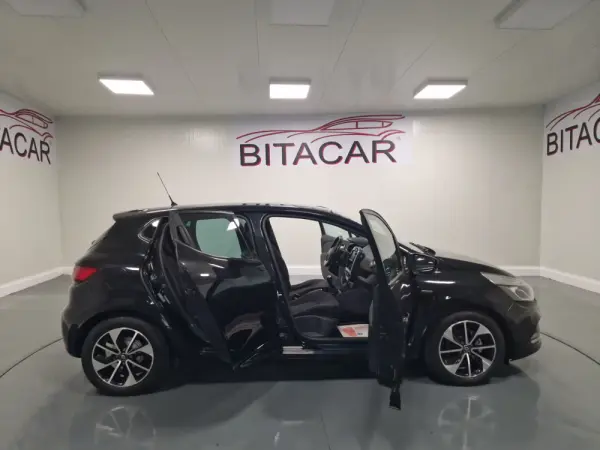 Renault Clio 1.5 DCI LIMITED GPS 58