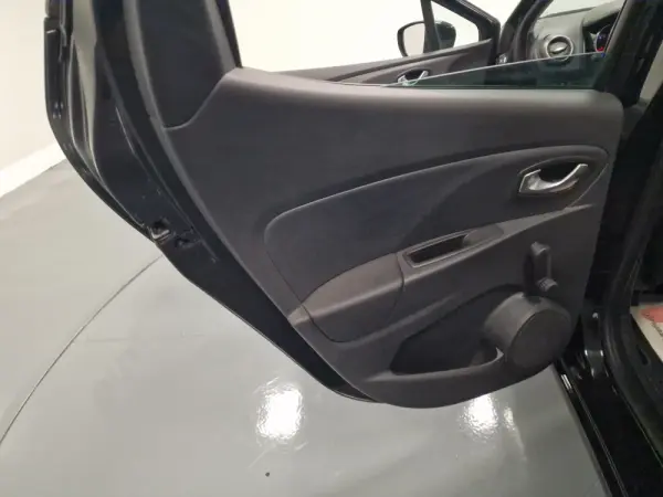 Renault Clio 1.5 DCI LIMITED GPS 59