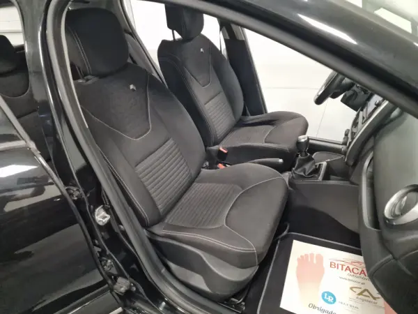 Renault Clio 1.5 DCI LIMITED GPS 69