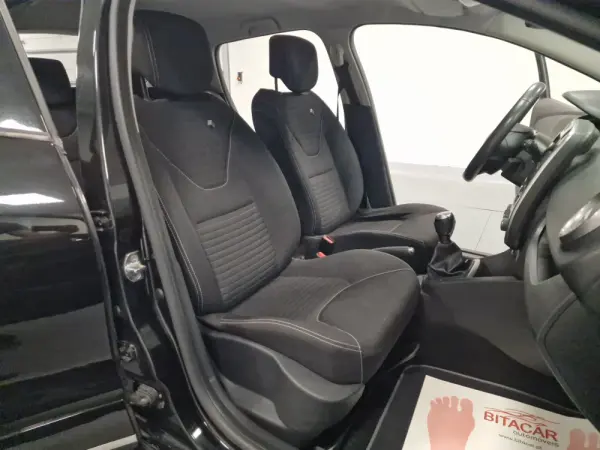 Renault Clio 1.5 DCI LIMITED GPS 70