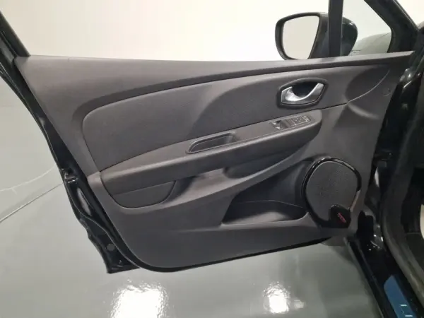 Renault Clio 1.5 DCI LIMITED GPS 80